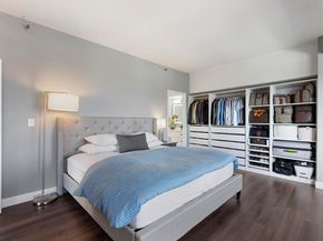6363 Christie Ave. 2327, Emeryville CA 94608