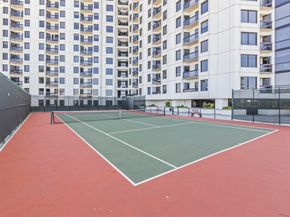 6363 Christie Ave. 2327, Emeryville CA 94608