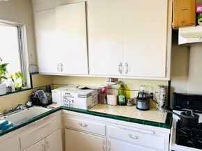 10926 Bancroft Ave, Oakland CA 94603