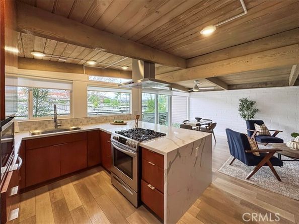 210 Del Gado, San Clemente CA 92672