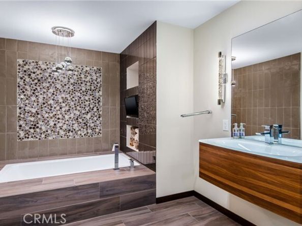 31321 Ceanothus Drive, Laguna Beach CA 92651