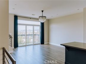 2753 Waverly Drive 1103, Los Angeles CA 90039