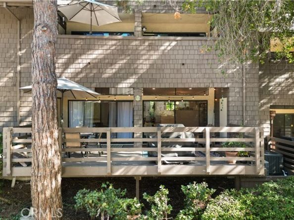 1050 Seco 102, Pasadena CA 91103