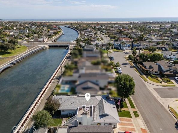 21892 Kaneohe, Huntington Beach CA 92646