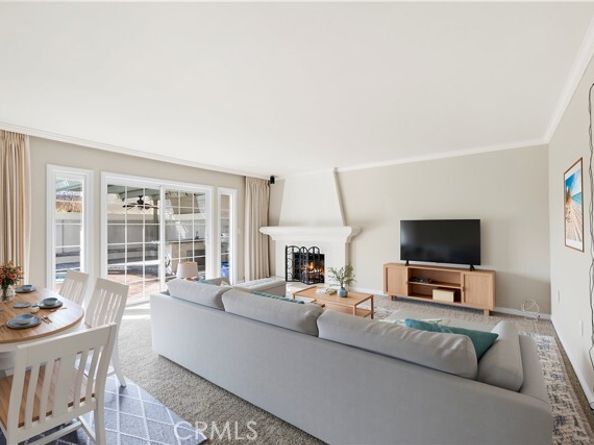 10212 Valley Forge, Huntington Beach CA 92646