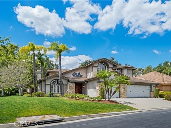 7 Skylark, Laguna Hills CA 92679