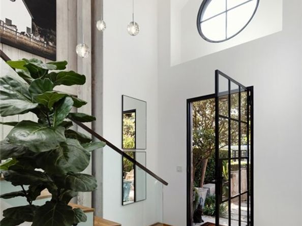 604 Begonia Avenue, Corona Del Mar (newport Beach) CA 92625