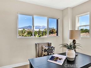 98 Pinnacle Dr, Lake Forest (el Toro) CA 92630