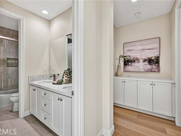 98 Pinnacle Dr, Lake Forest (el Toro) CA 92630