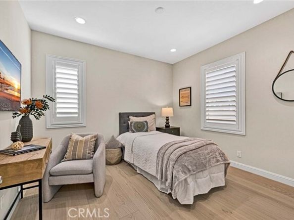 98 Pinnacle Dr, Lake Forest (el Toro) CA 92630