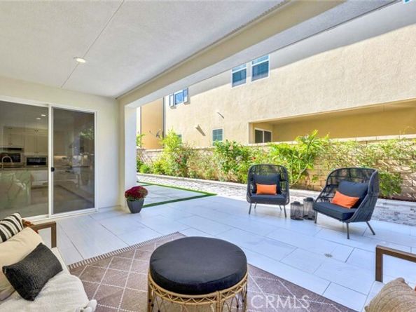 98 Pinnacle Dr, Lake Forest (el Toro) CA 92630