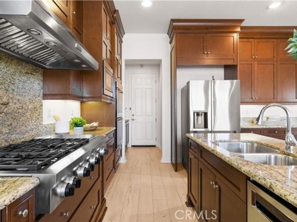 14 Snowberry, Lake Forest (el Toro) CA 92630