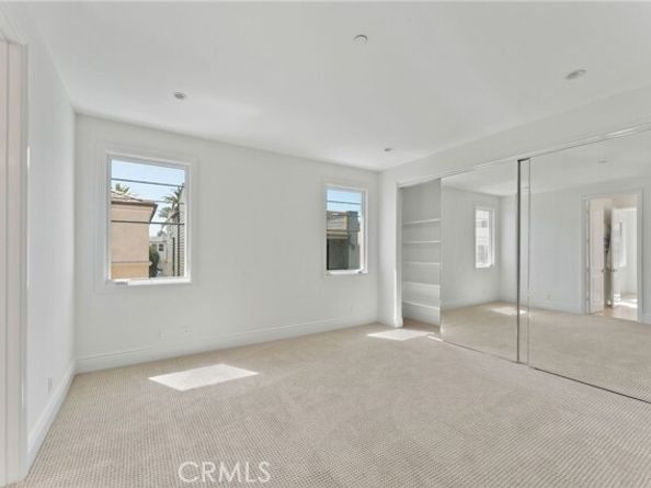3201 4th Avenue Avenue, Corona Del Mar (newport Beach) CA 92625