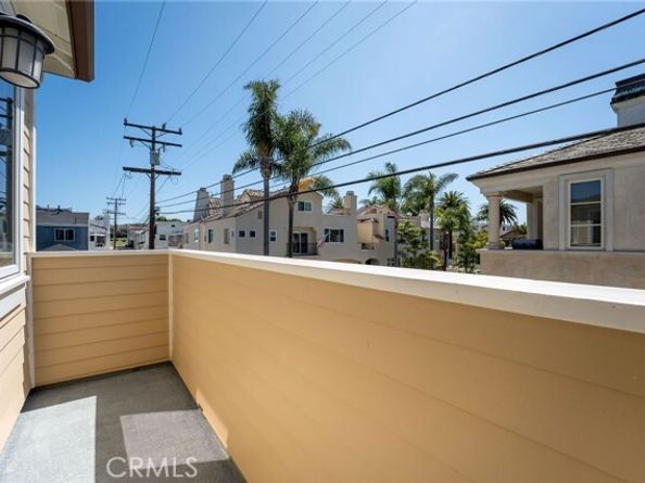 3201 4th Avenue Avenue, Corona Del Mar (newport Beach) CA 92625