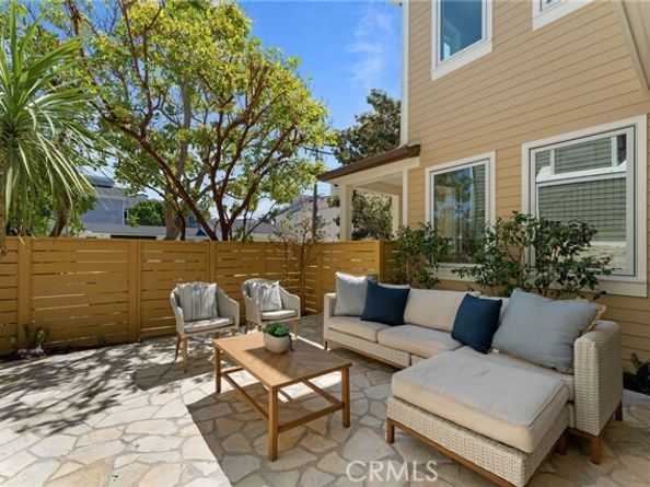 3201 4th Avenue Avenue, Corona Del Mar (newport Beach) CA 92625