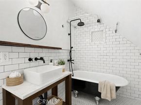 242 W 17th Street, San Pedro (los Angeles) CA 90731