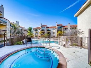 8180 Manitoba Street 302, Playa Del Rey (los Angeles) CA 90293