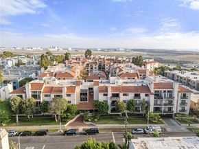 8180 Manitoba Street 302, Playa Del Rey (los Angeles) CA 90293