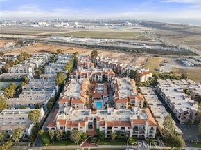 8180 Manitoba Street 302, Playa Del Rey (los Angeles) CA 90293