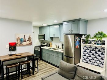 1311 E Pacific Coast