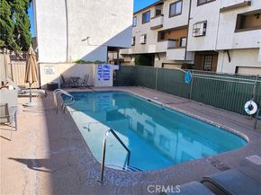 7650 Topanga Canyon, Canoga Park (los Angeles) CA 91304