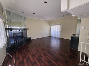7650 Topanga Canyon, Canoga Park (los Angeles) CA 91304