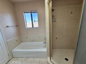 7650 Topanga Canyon, Canoga Park (los Angeles) CA 91304