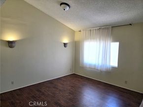 7650 Topanga Canyon, Canoga Park (los Angeles) CA 91304