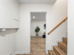 8800 Burnet Avenue 15, North Hills (los Angeles) CA 91343