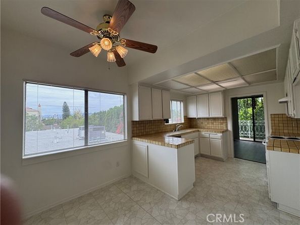19029 Nordhoff Street 308, Northridge (los Angeles) CA 91324