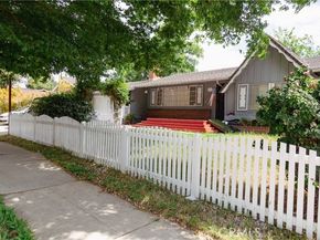 8554 Owensmouth Avenue, Canoga Park (los Angeles) CA 91304
