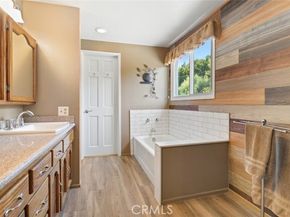 22666 Margarita Drive, Woodland Hills (los Angeles) CA 91364