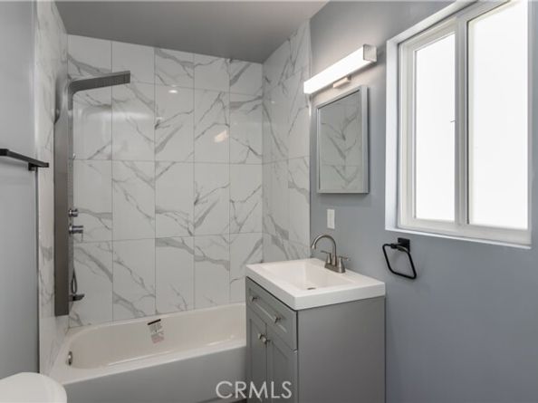 14701 Covello Street, Van Nuys (los Angeles) CA 91405