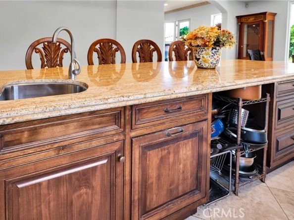 22349 Dolorosa Street, Woodland Hills (los Angeles) CA 91367