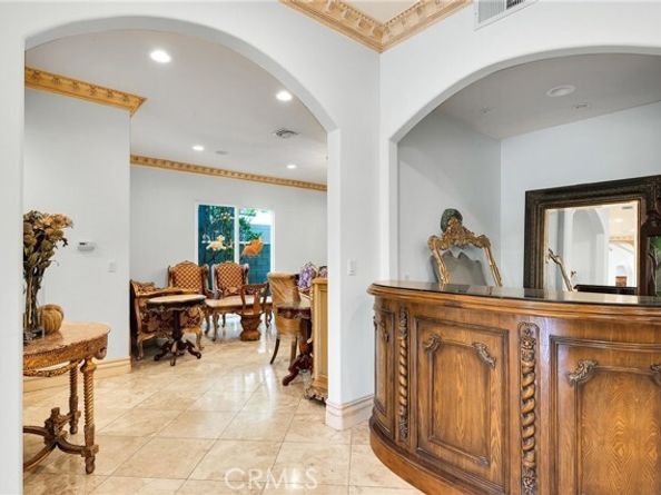 22349 Dolorosa Street, Woodland Hills (los Angeles) CA 91367