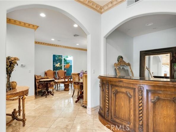 22349 Dolorosa Street, Woodland Hills (los Angeles) CA 91367