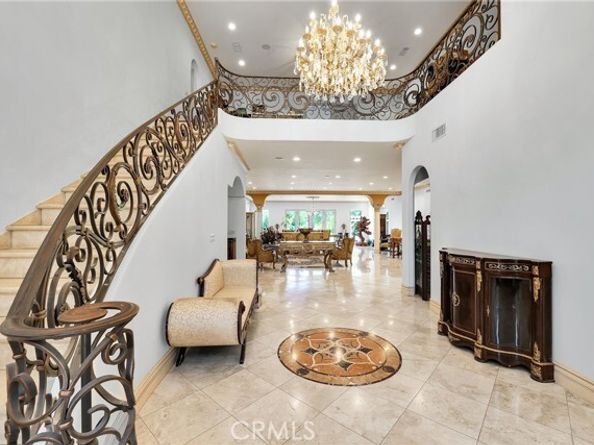 22349 Dolorosa Street, Woodland Hills (los Angeles) CA 91367