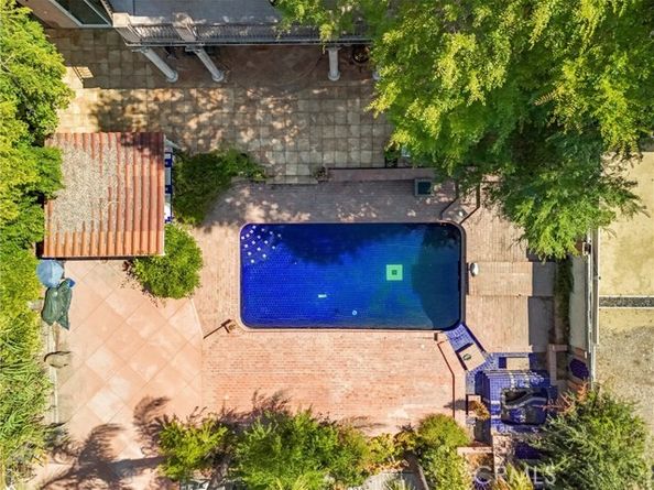22349 Dolorosa Street, Woodland Hills (los Angeles) CA 91367