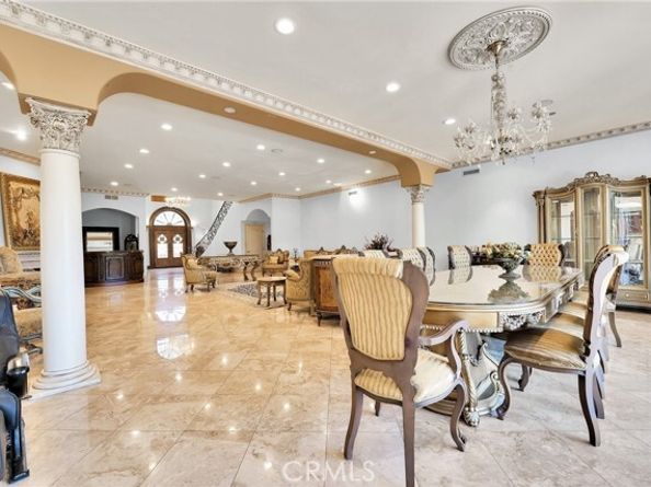 22349 Dolorosa Street, Woodland Hills (los Angeles) CA 91367