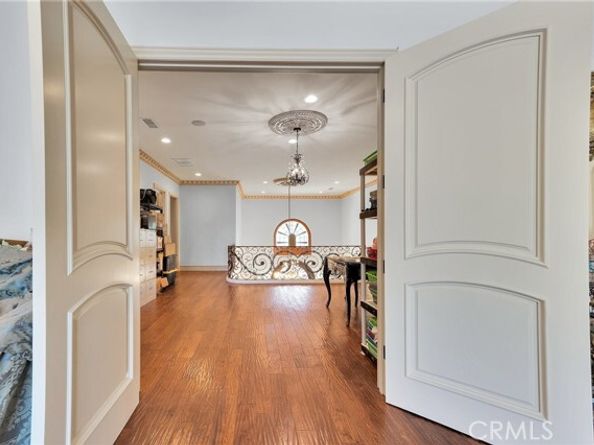 22349 Dolorosa Street, Woodland Hills (los Angeles) CA 91367