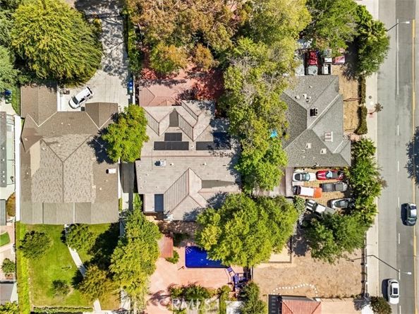 22349 Dolorosa Street, Woodland Hills (los Angeles) CA 91367