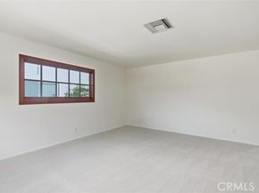 6820 Gross Avenue, West Hills (los Angeles) CA 91307