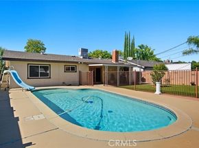 6820 Gross Avenue, West Hills (los Angeles) CA 91307