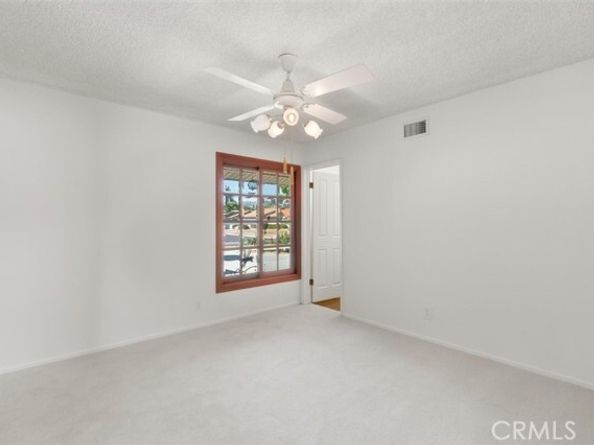 6820 Gross Avenue, West Hills (los Angeles) CA 91307