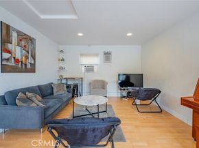 10404 Jardine Avenue, Sunland (los Angeles) CA 91040