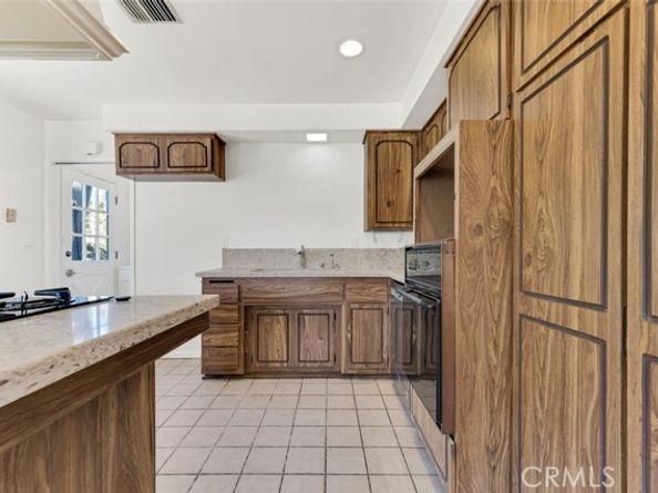 11741 Odessa Avenue, Granada Hills (los Angeles) CA 91344