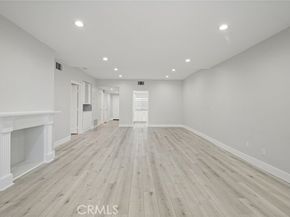 19029 Nordhoff Street 103, Northridge (los Angeles) CA 91324