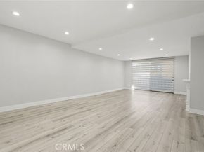 19029 Nordhoff Street 103, Northridge (los Angeles) CA 91324