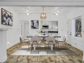 919 W 49th, Los Angeles CA 90037