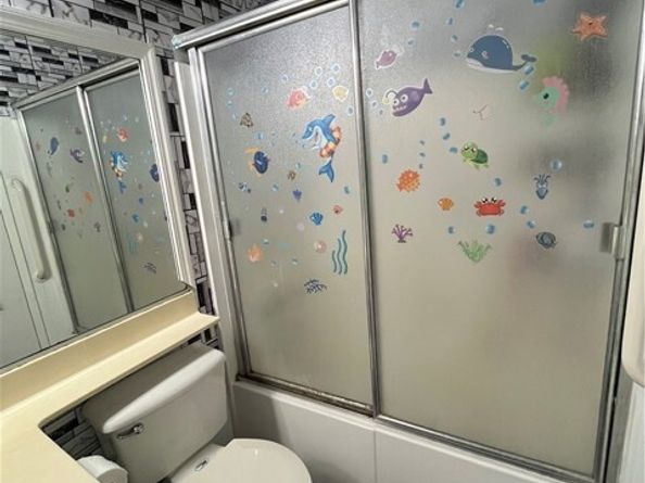 9600 Van Nuys 210, Panorama City (los Angeles) CA 91402